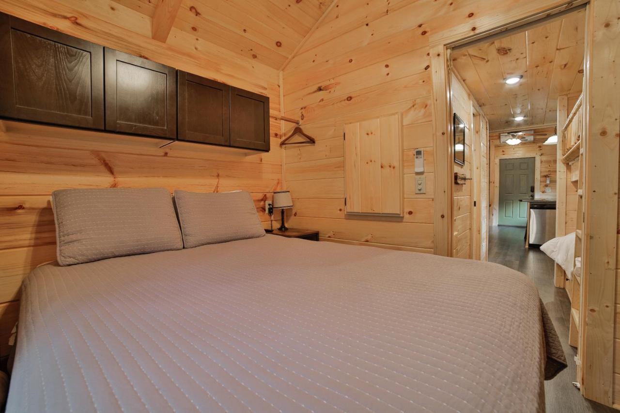 Elise Cabin Forest Retreat 5 Mins To Downtown Чаттануґа Екстер'єр фото
