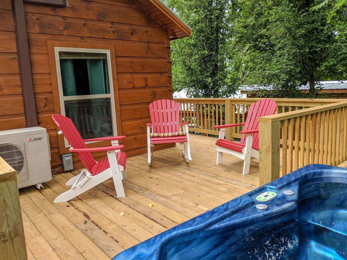 Elise Cabin Forest Retreat 5 Mins To Downtown Чаттануґа Екстер'єр фото