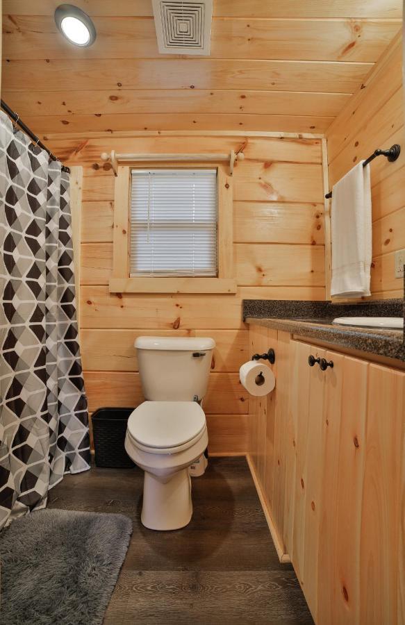 Elise Cabin Forest Retreat 5 Mins To Downtown Чаттануґа Екстер'єр фото
