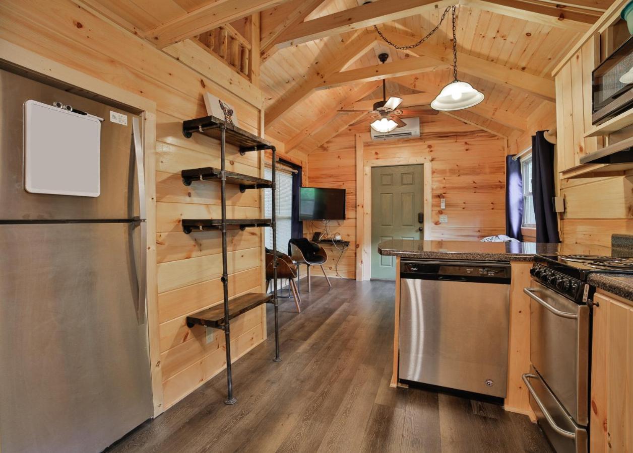 Elise Cabin Forest Retreat 5 Mins To Downtown Чаттануґа Екстер'єр фото